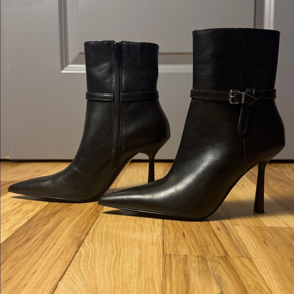 Steve Madden Carolina Ankle Boots Black Leather Pointed Toe Stiletto Heel Bootie - Picture 5 of 10